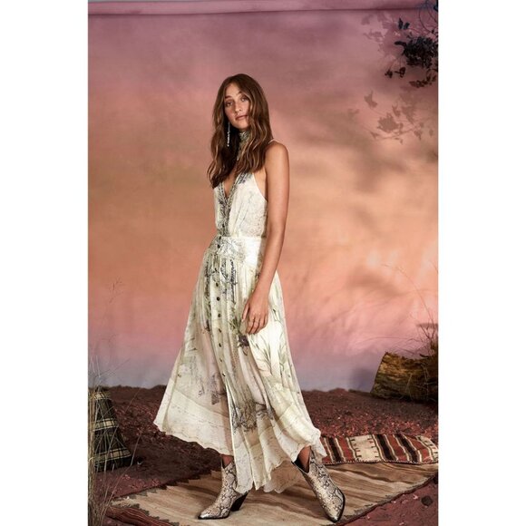 Camilla Strap Dress with Shaped Waistband Memories of Moree Cream Size Medium - Picture 4 of 11